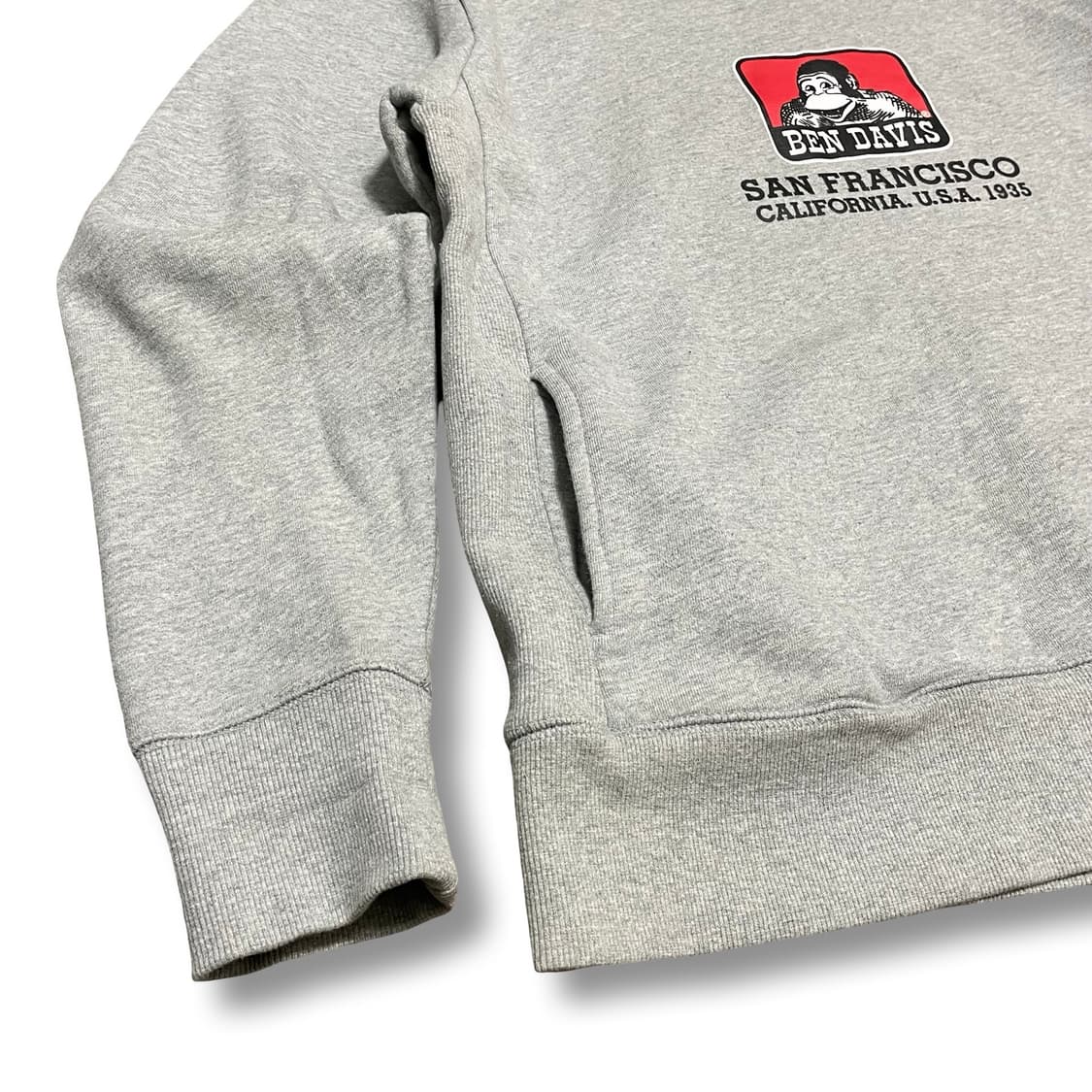 [L] 벤 데이비스 그레이 포켓 맨투맨 티셔츠 상품이미지4