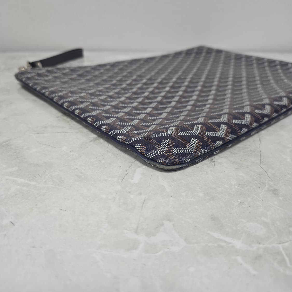 고야드 블루 마린 클러치백 GM사이즈 판매 상품이미지6