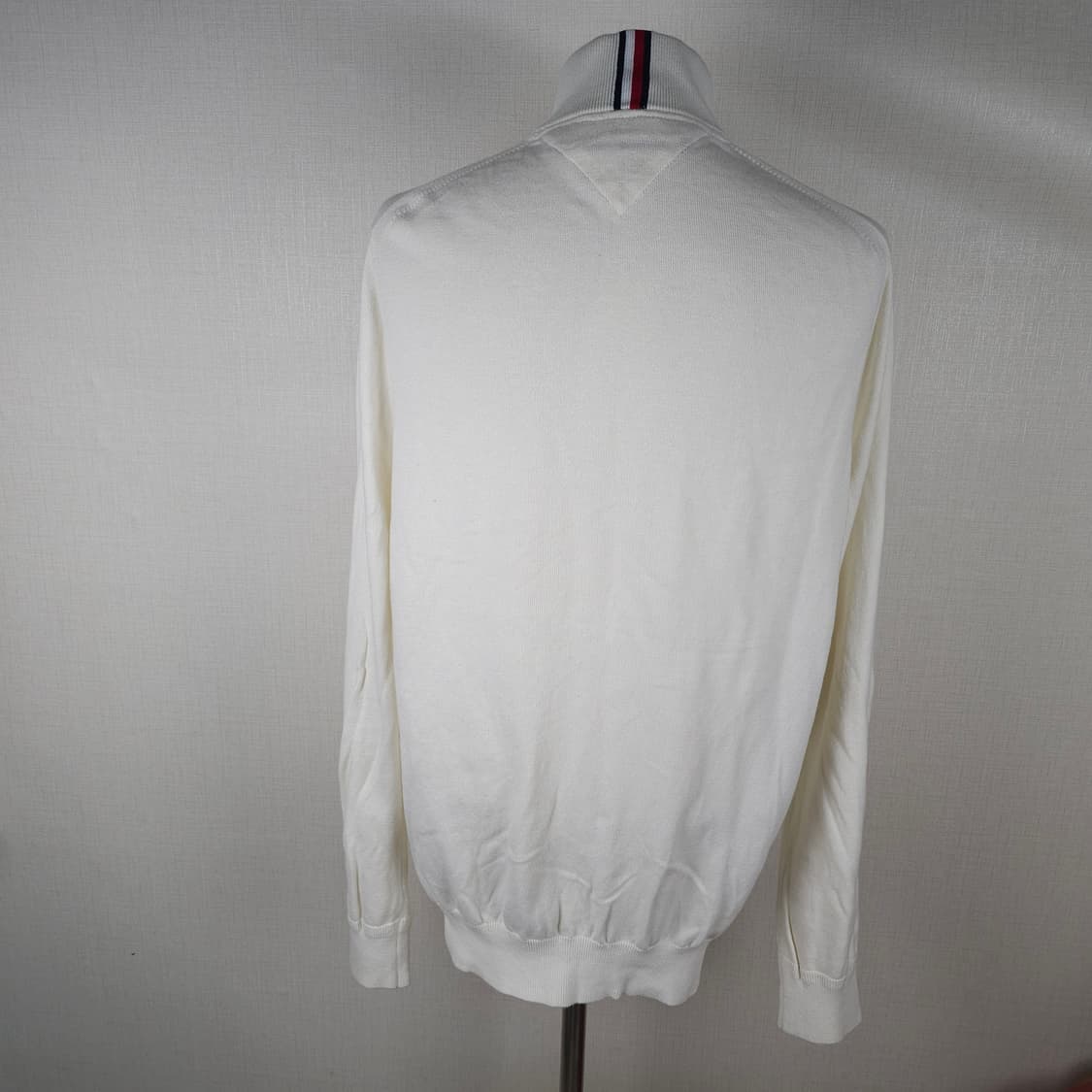 타미힐피거 반집업 니트티 남자100사이즈  상품이미지4