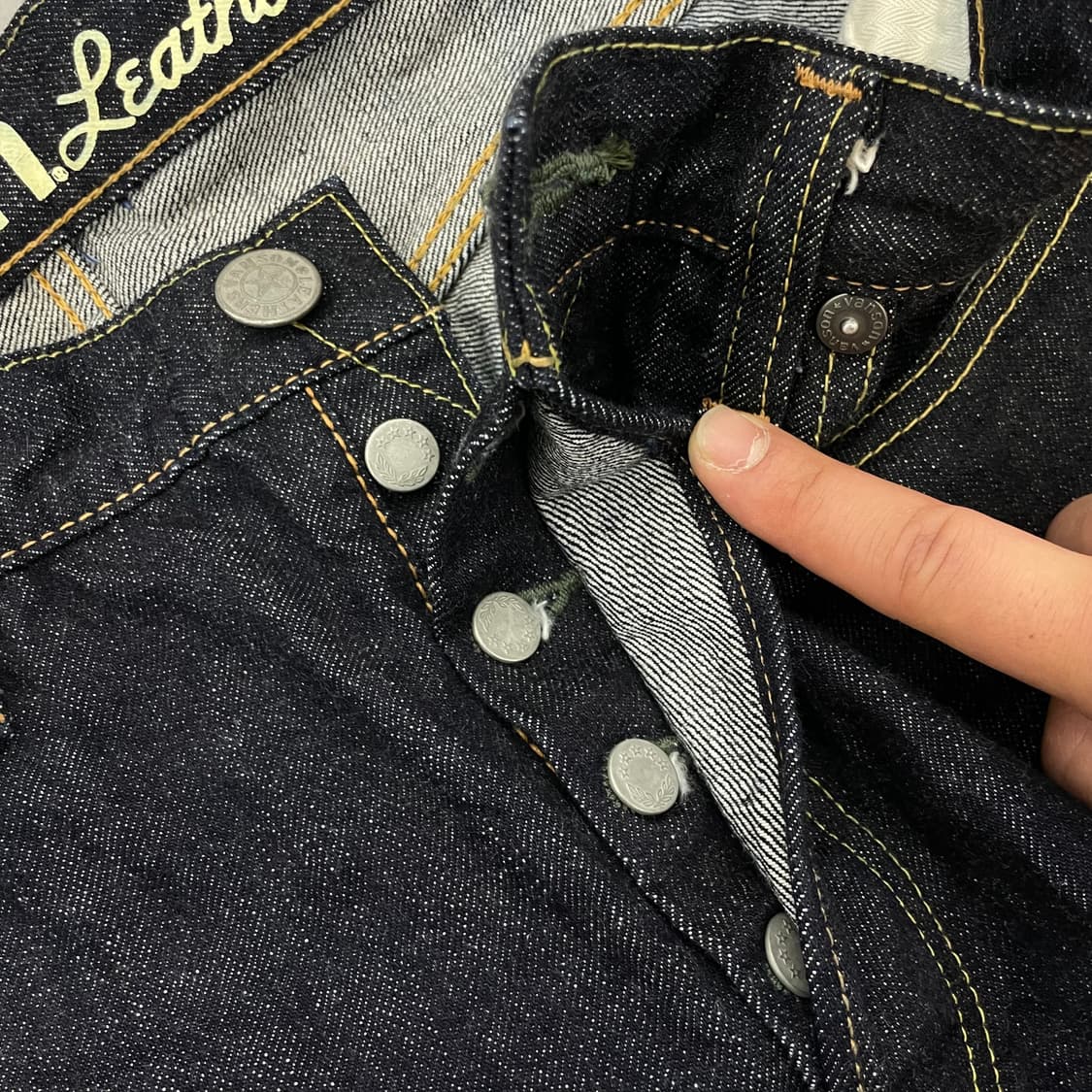 밴슨 레더 셀비지 생지 와이드 데님팬츠 상품이미지6