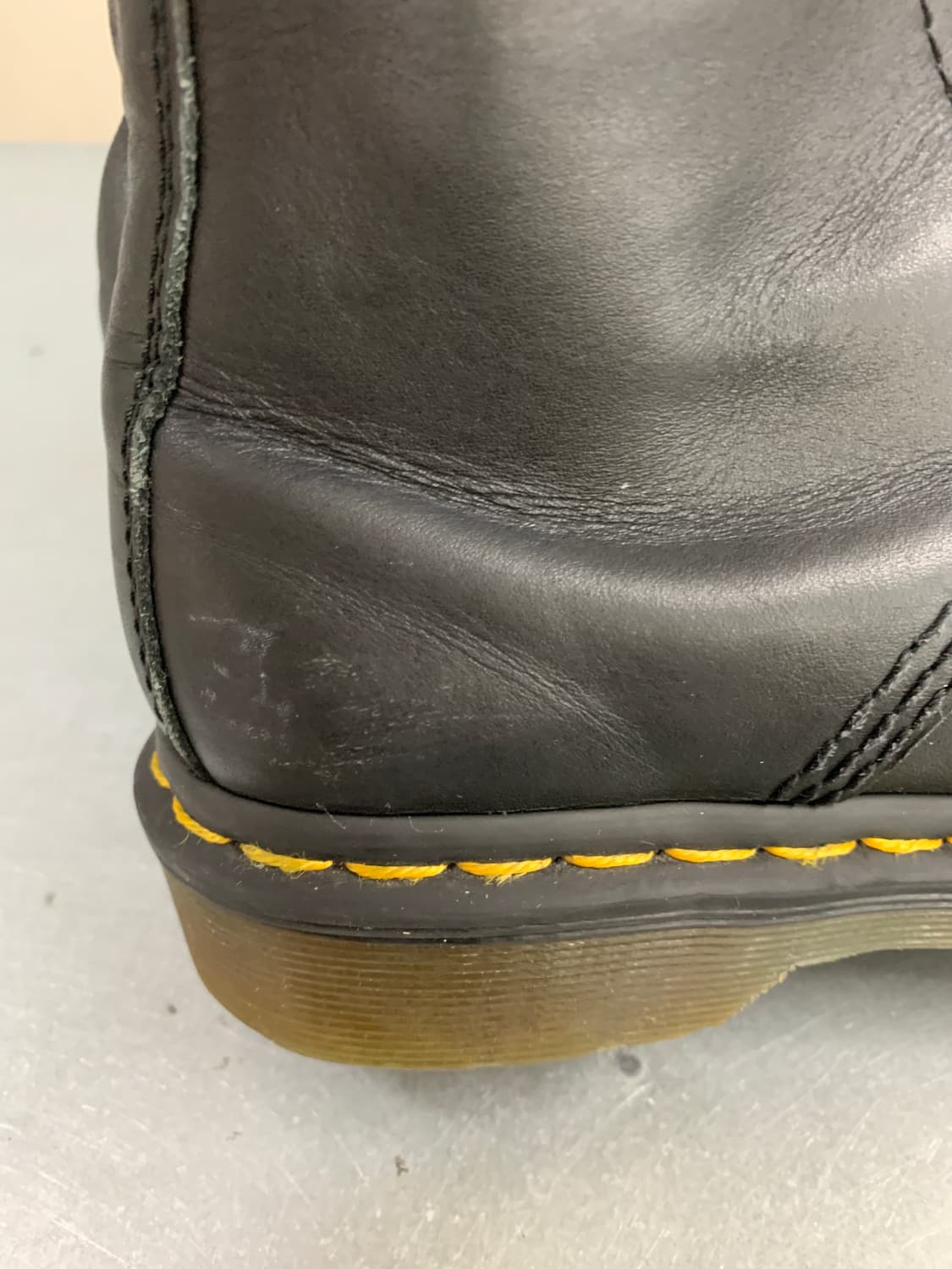 닥터마틴 1460 8홀 부츠 블랙 UK4(230) 상품이미지6