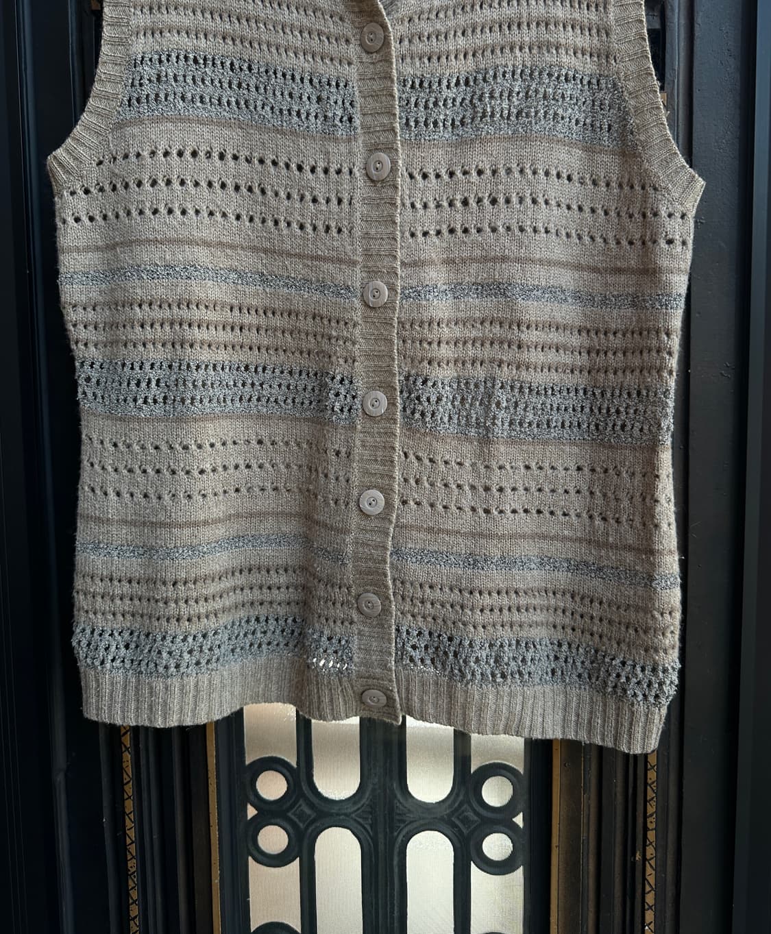 graceful days punching knit vest 상품이미지3