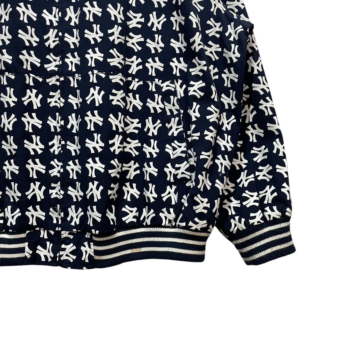     MLB Yankees Monogram Zip Hoodie 상품이미지4