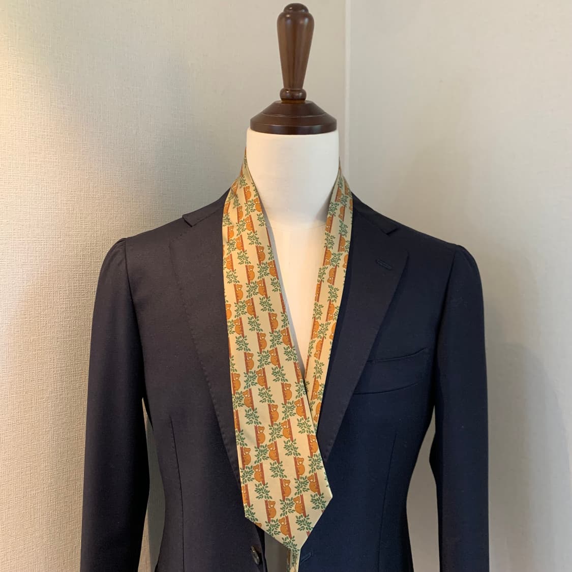 에르메스(HERMES) 명품넥타이 100실크 최상급 8.8cm 상품이미지2
