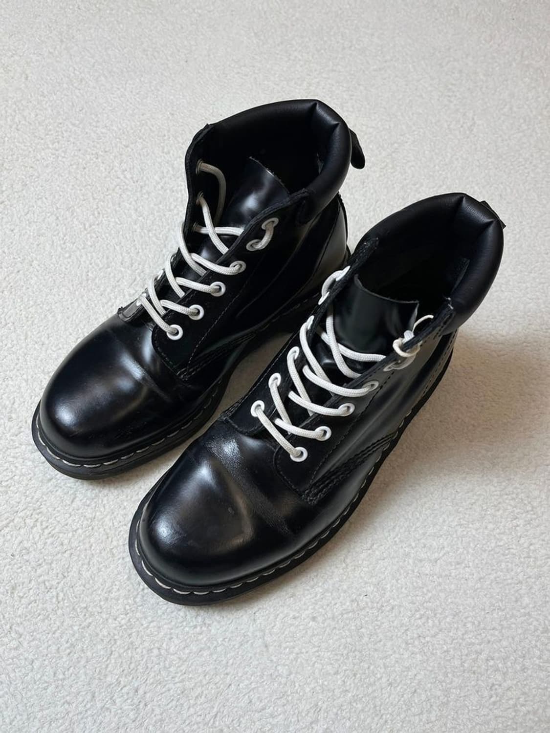 닥터마틴 939 화이트 스트랩 미들 워커 A1840 상품이미지1