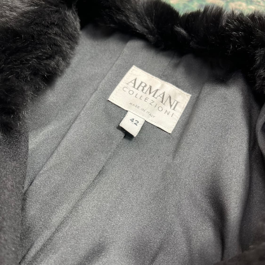 Armani Italy 아르마니 콜레지오니 블랙 퍼 코트(42) 상품이미지3