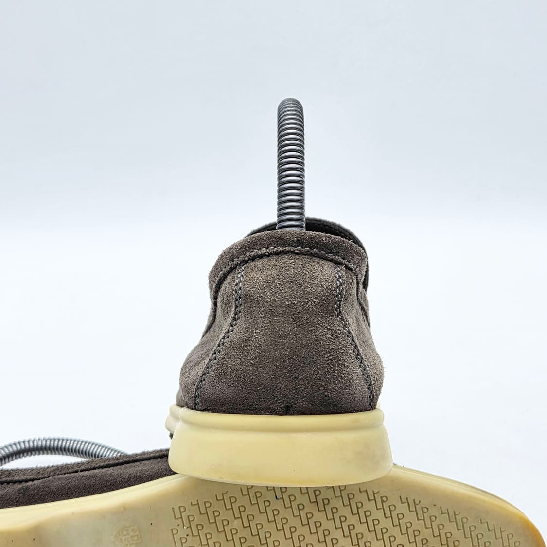 로로피아나 썸머 워크 그레이 (39 1/2) 상품이미지2