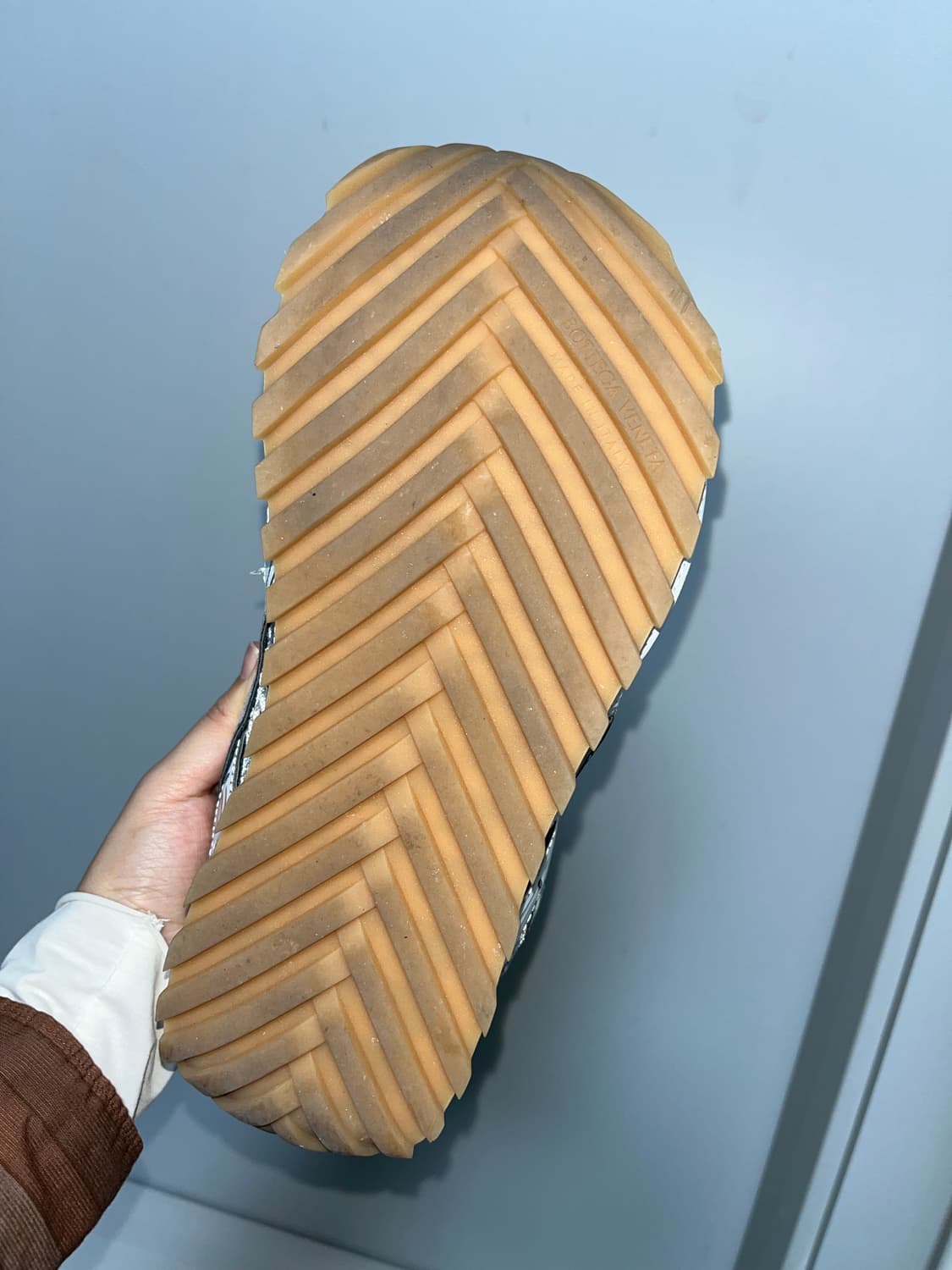 보테가베네타 오르빗 스니커즈 실버 38 상품이미지7