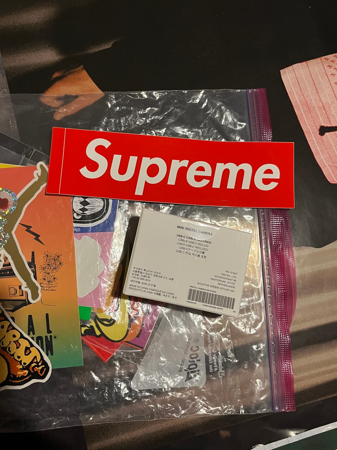 슈프림 카메라 키링 상품이미지2