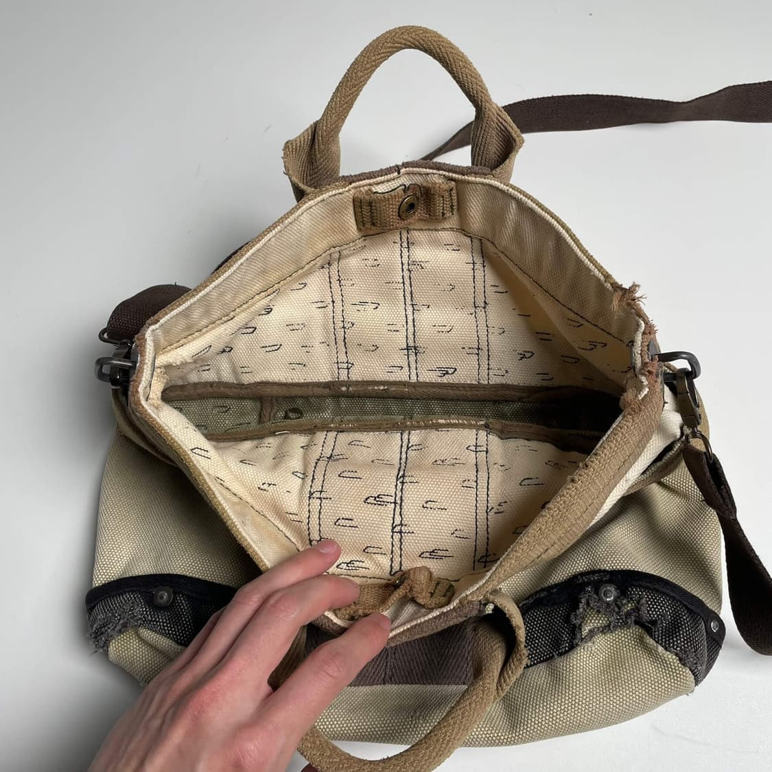 Diesel 캔버스 코튼 크로스 백 상품이미지5