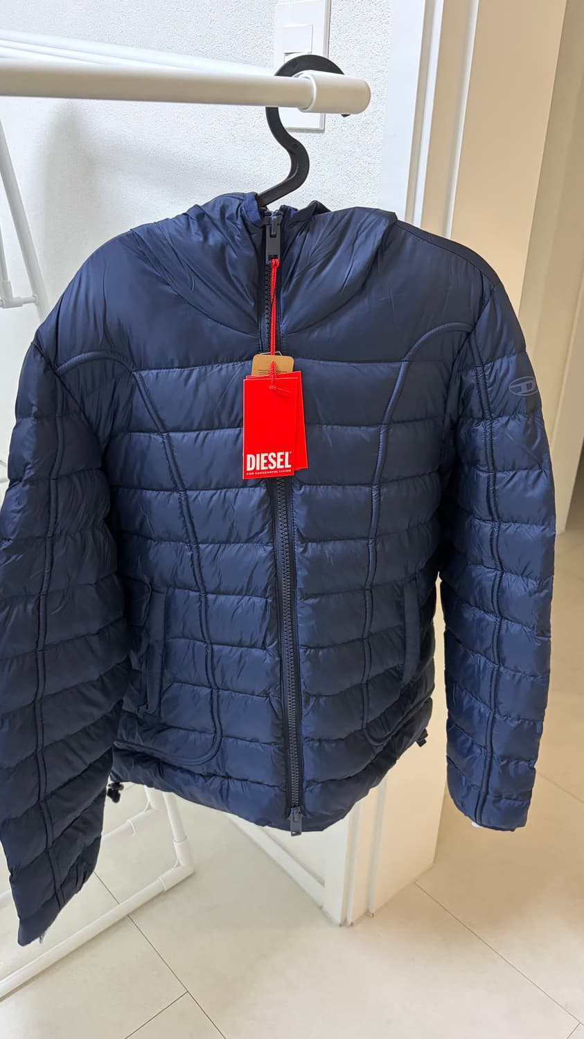 디젤 W-스코티 파이핑 퍼퍼 자켓 블루 상품이미지1