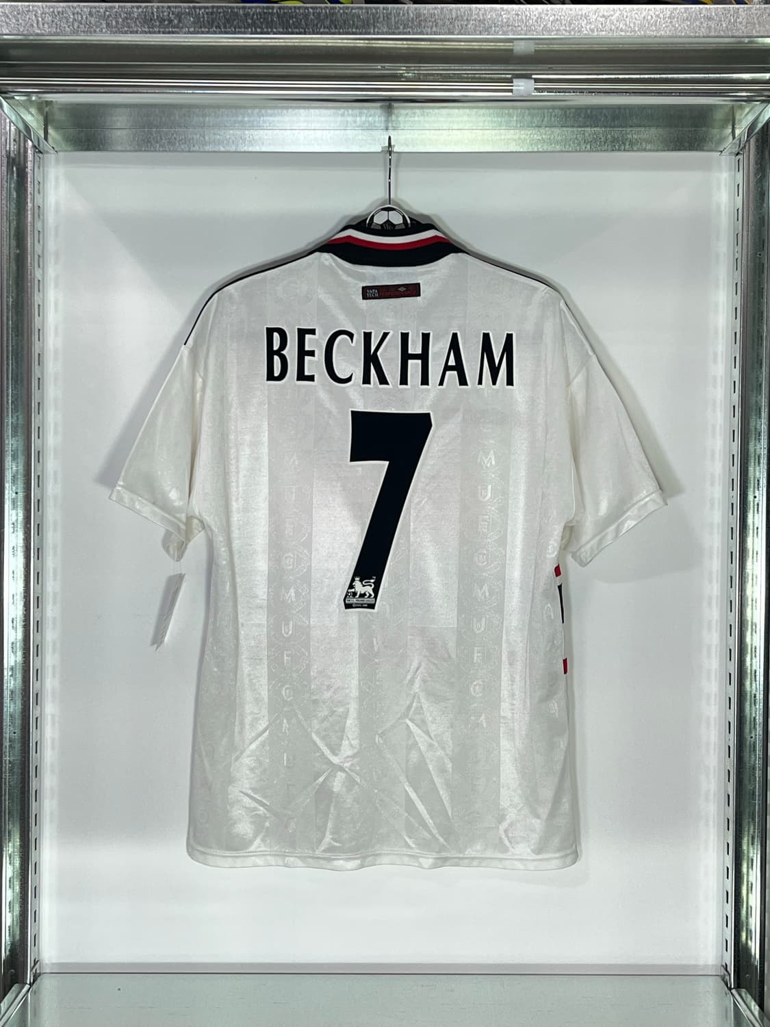 엄브로 97-98 맨체스터 유나이티드 FC 어웨이 베컴 상품이미지2