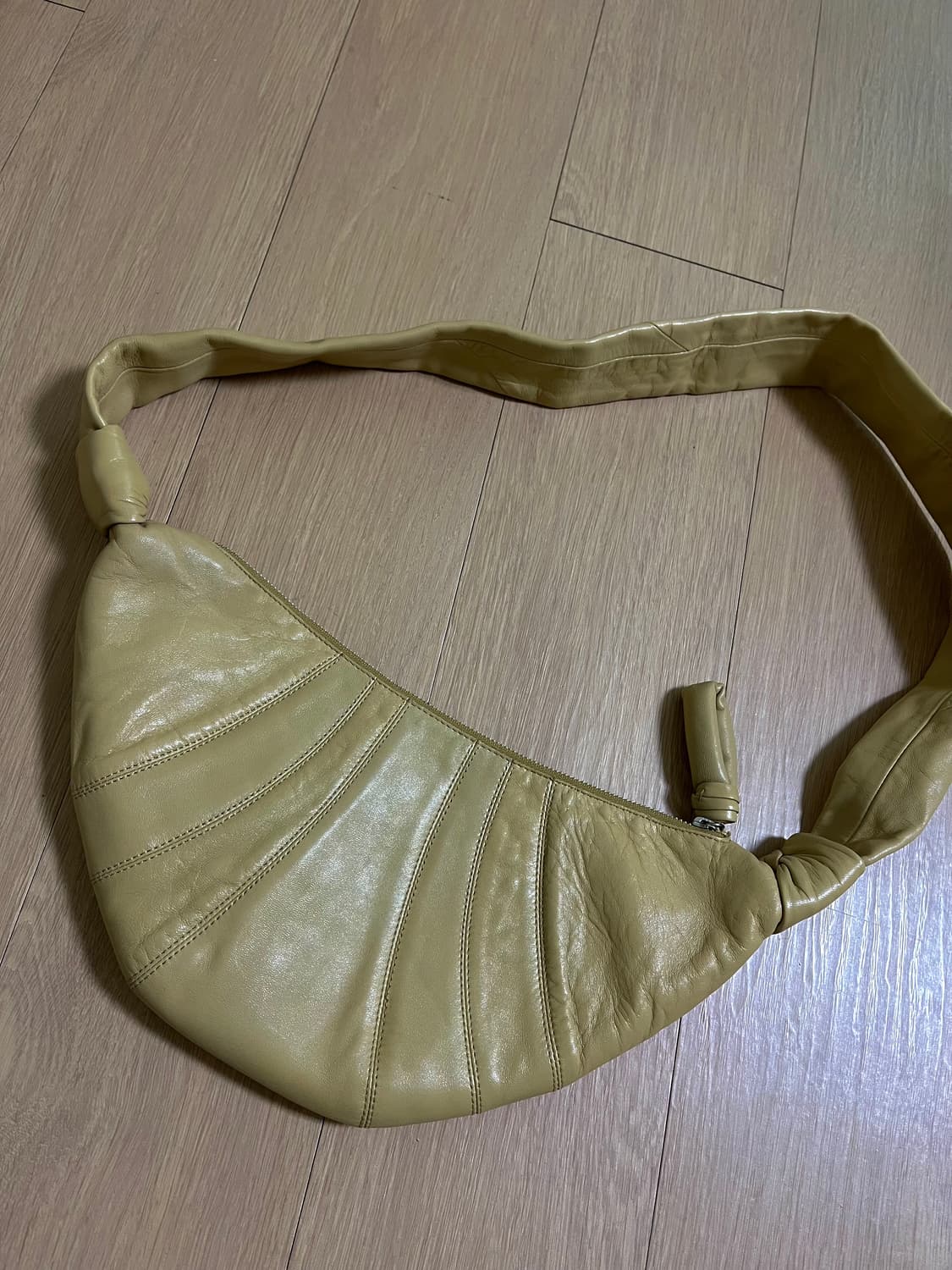 르메르 범백 크로와상백 스몰 버터컬러 상품이미지3