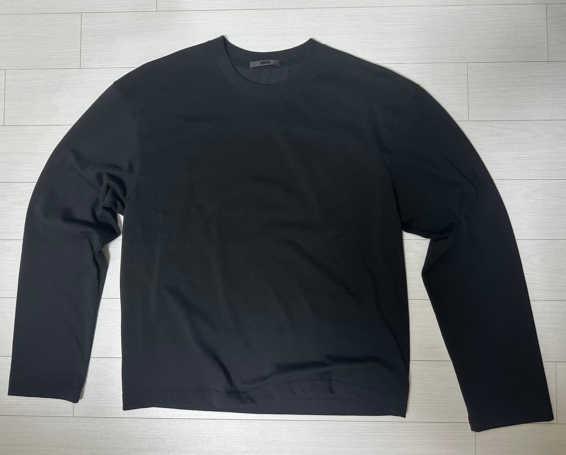 다이브인 크롭 롱슬리브 0 [블랙] 상품이미지1