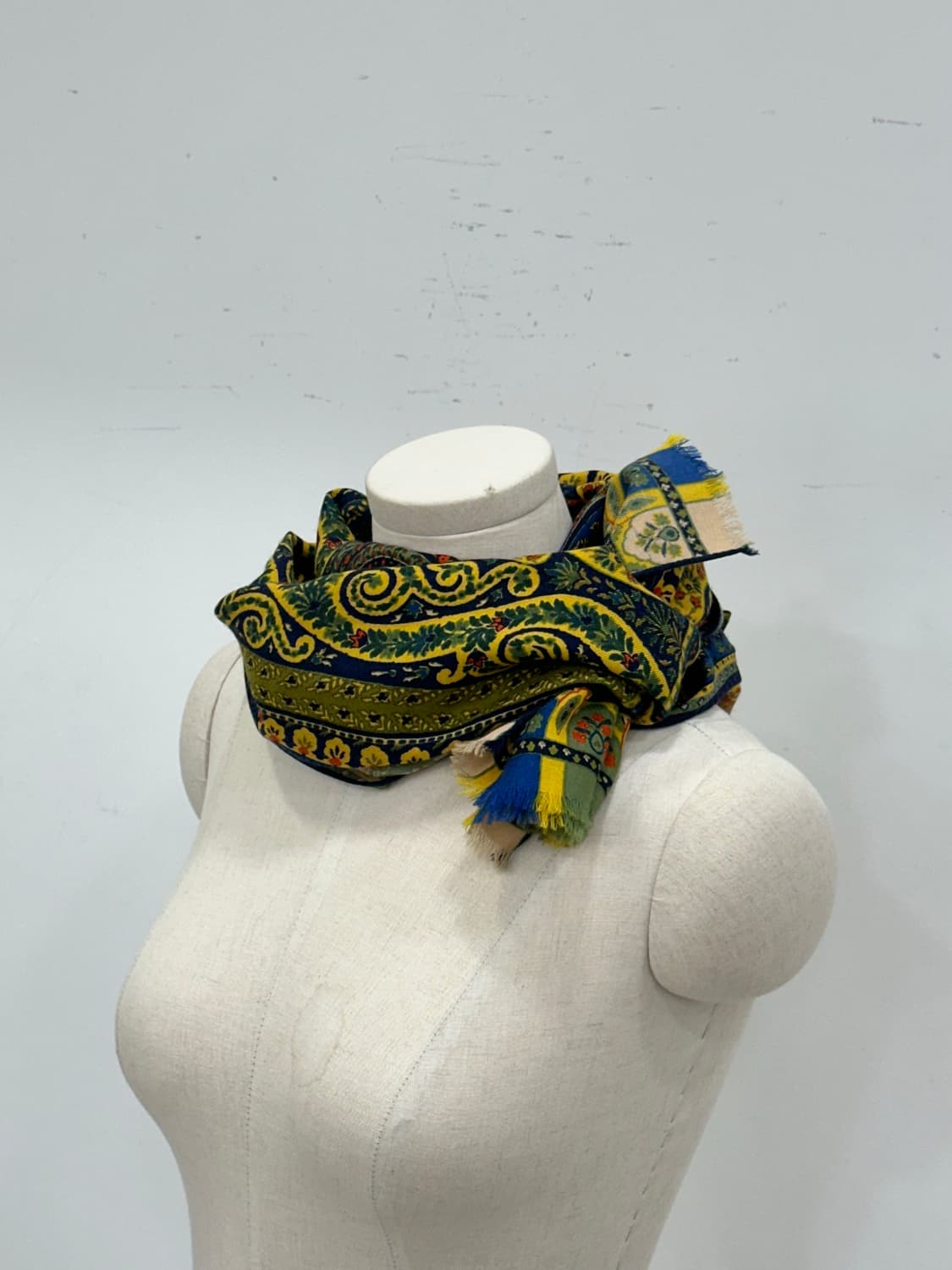 에트로 울 실크 머플러 상품이미지3