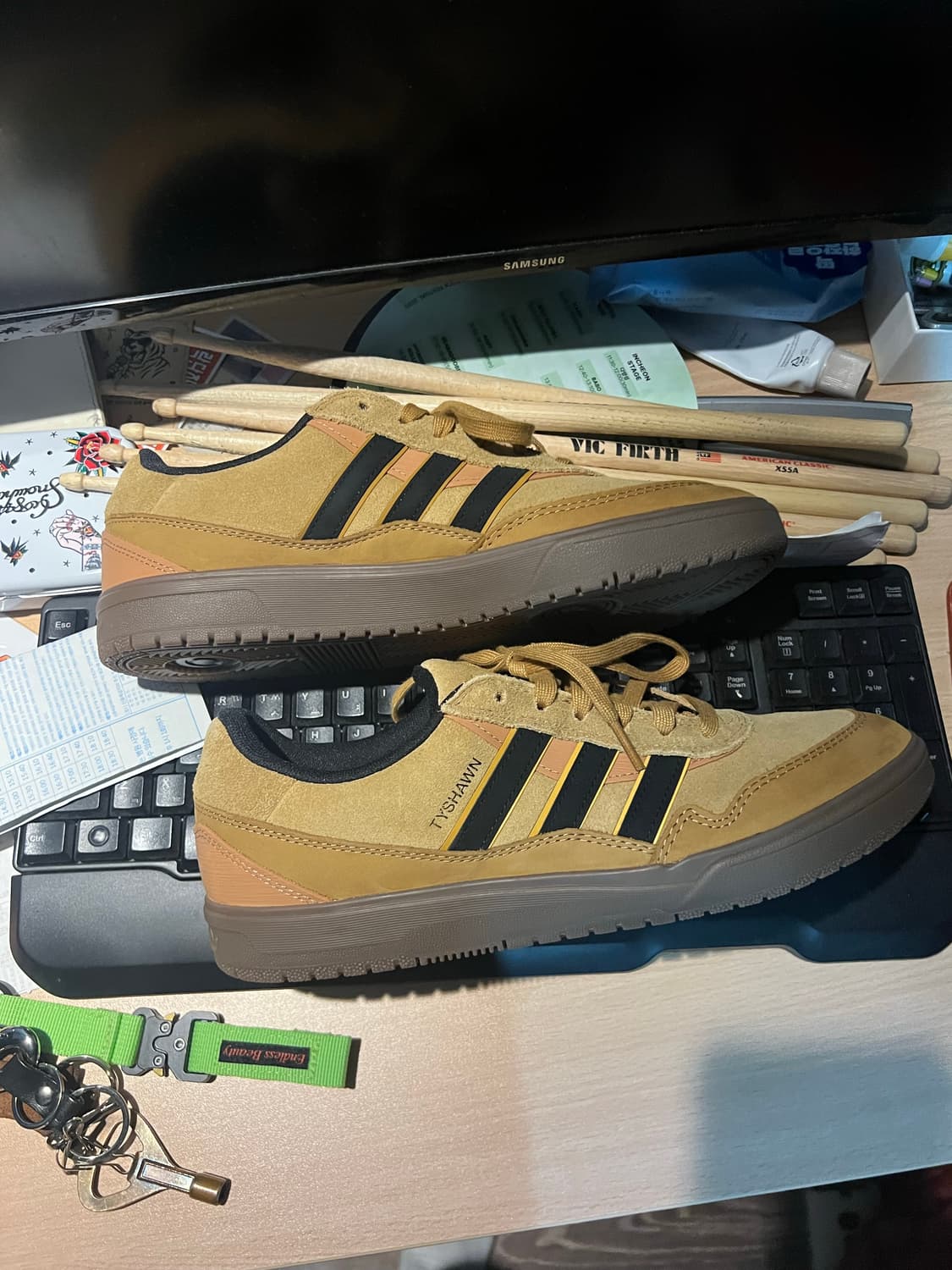 Adidas tyshawn ll gum 상품이미지2