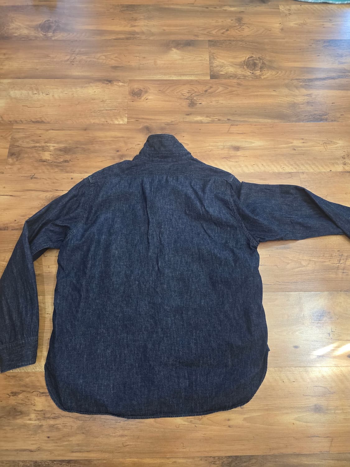 나이젤카본 청셔츠 판매합니다  상품이미지3