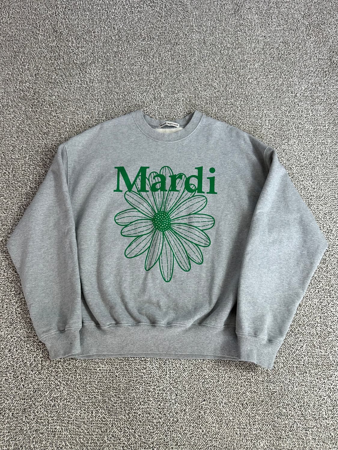 마르디 메크르디 맨투맨 그레이 상품이미지1