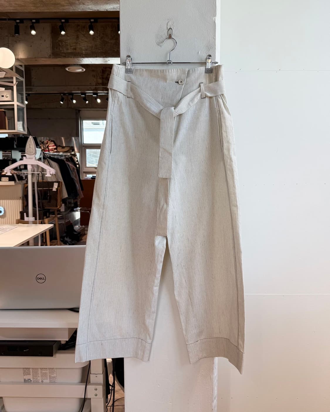 텔라 아이보리 스트라이프 벨티드 팬츠 상품이미지2