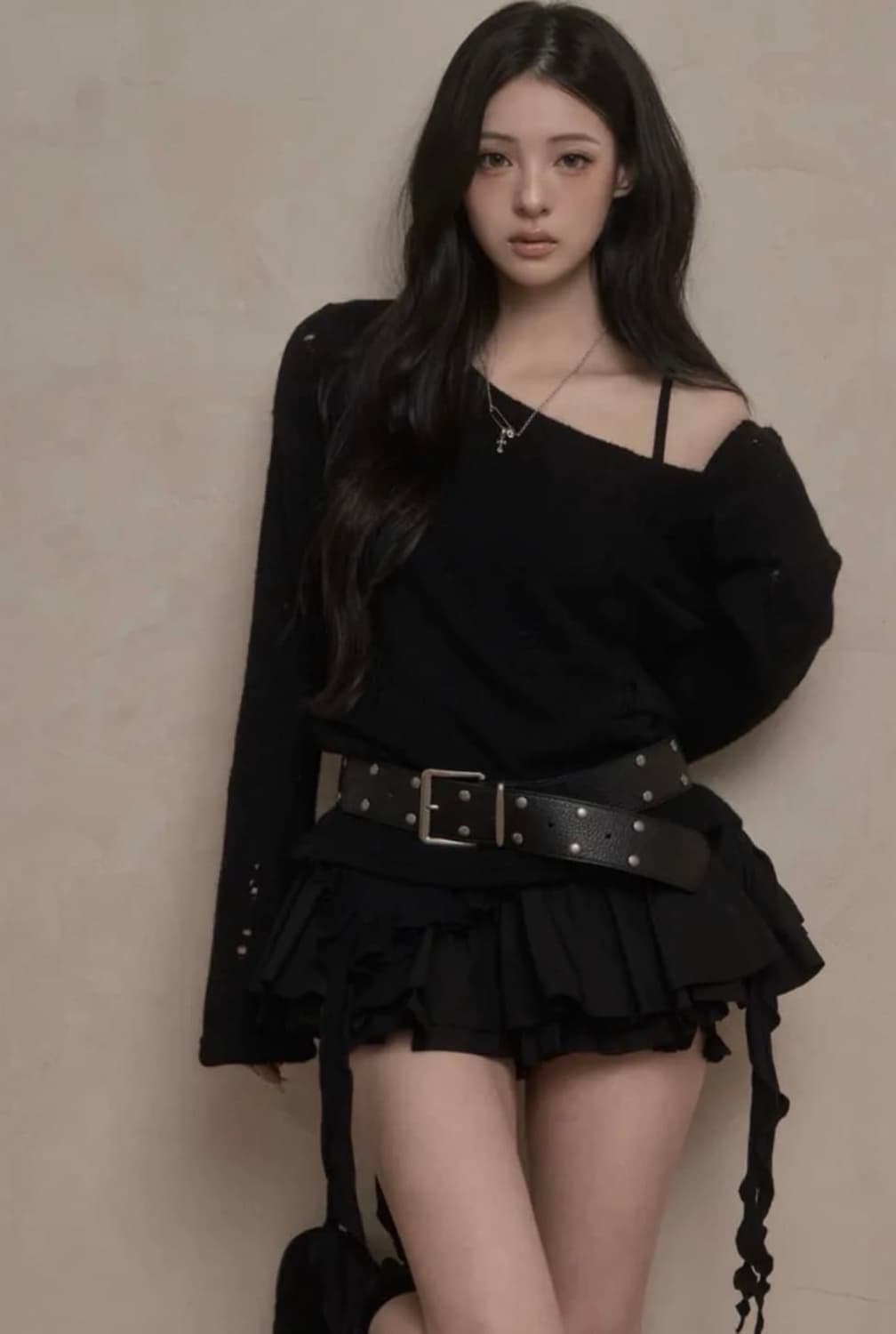 카키포인트 데미지 펀칭 니트 상품이미지1