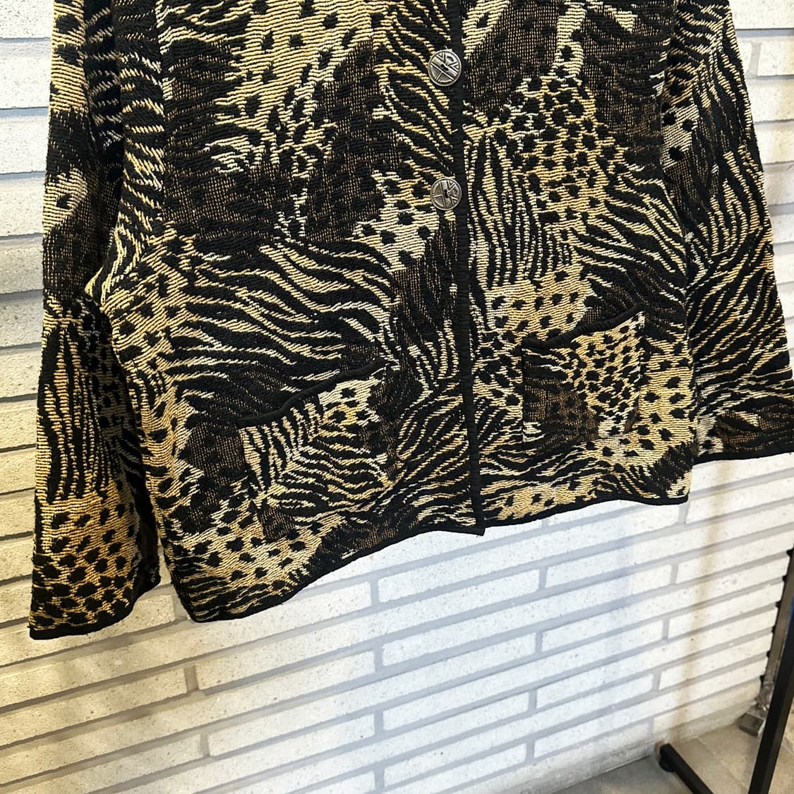 JPN VINTAGE 레오파드 믹스 숏 버튼자켓 자카드 패턴 디테일 상품이미지5