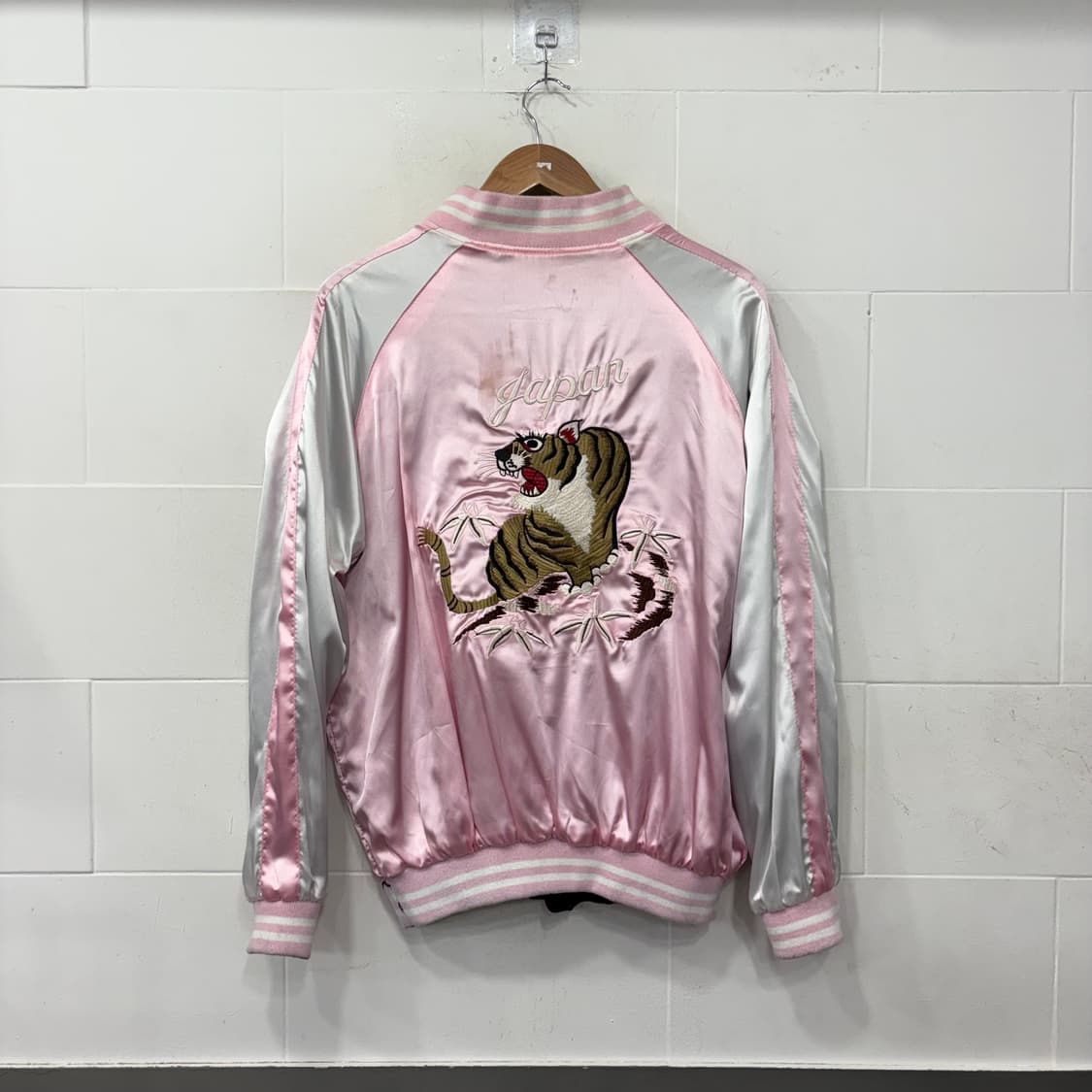 독수리 자수 리버시블 스카쟌 상품이미지7