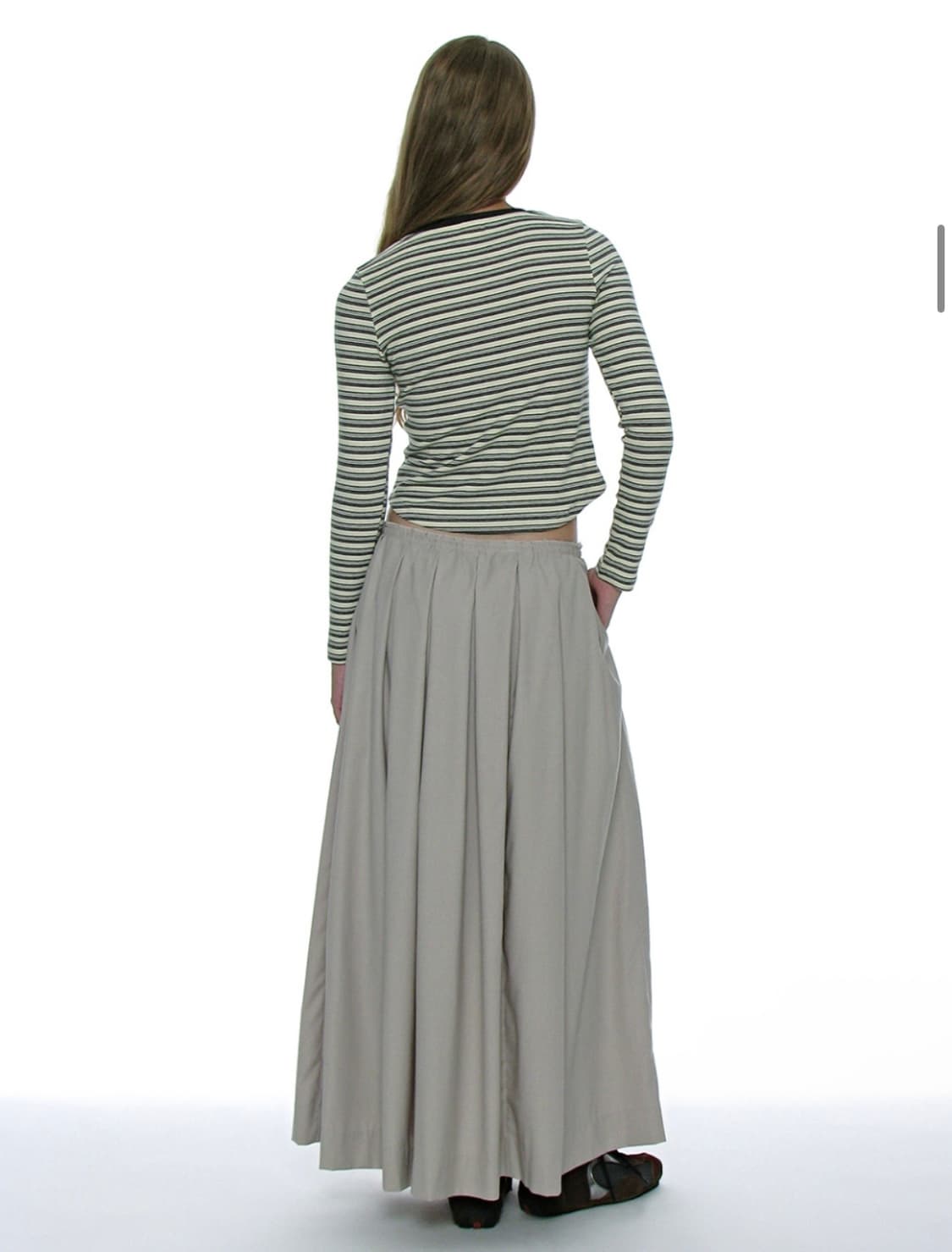 컷 오프 게더링 플리츠 맥시 스커트 에크루 상품이미지2