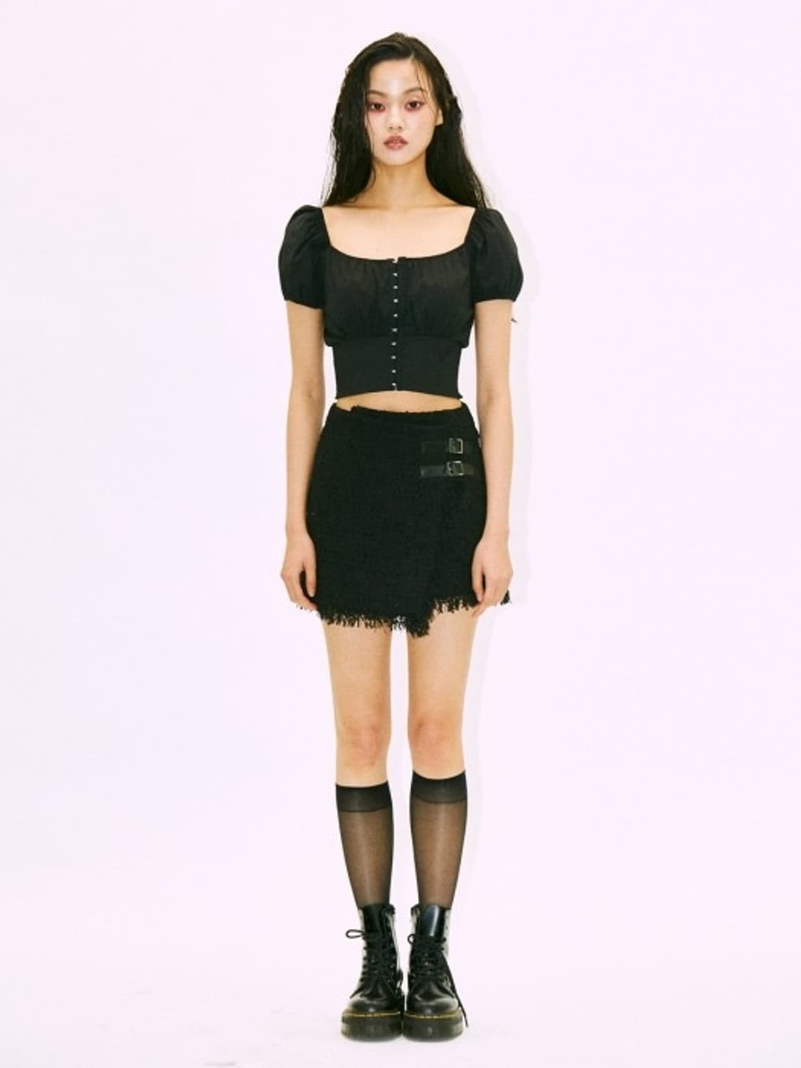 페인오어플레져 코르셋 퍼프 블라우스 블랙 판매합니다 상품이미지2