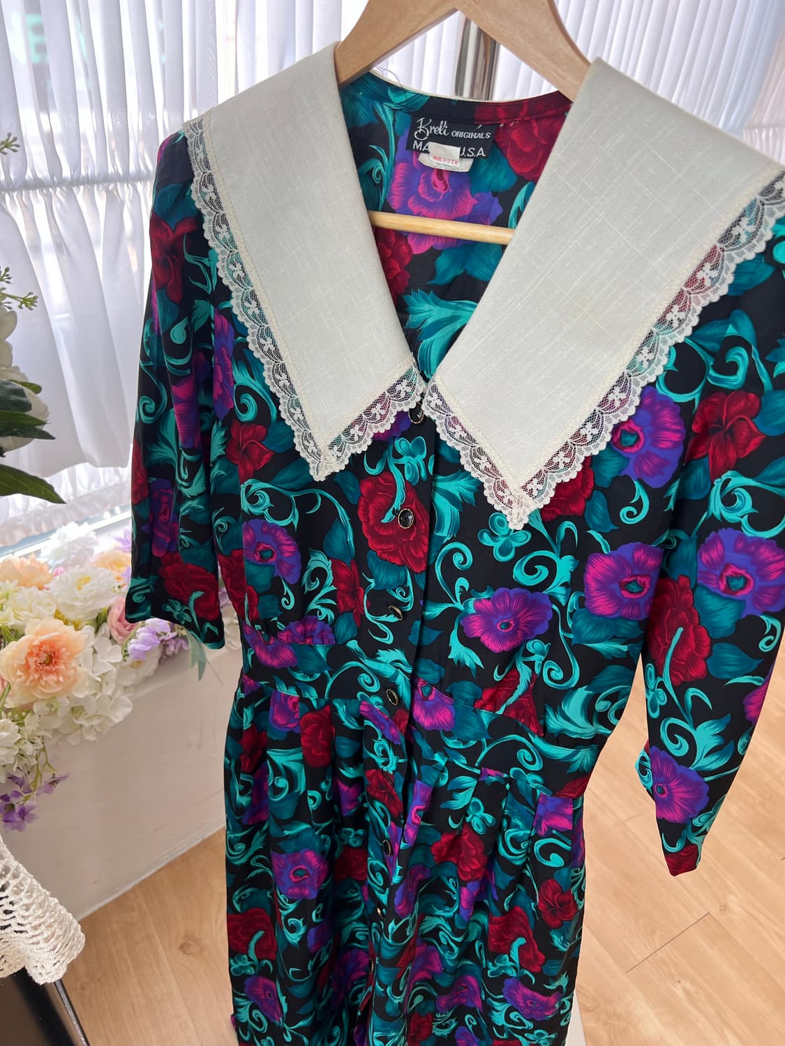 화이트 카라 플라워 버튼 원피스 상품이미지2