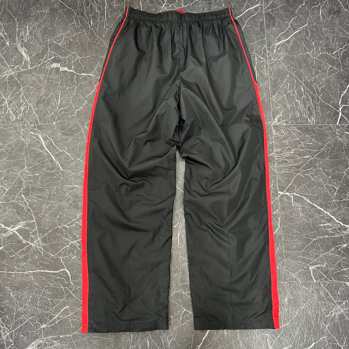 맨체스터 유나이티드 엠블럼 와이드 트랙팬츠 상품이미지5