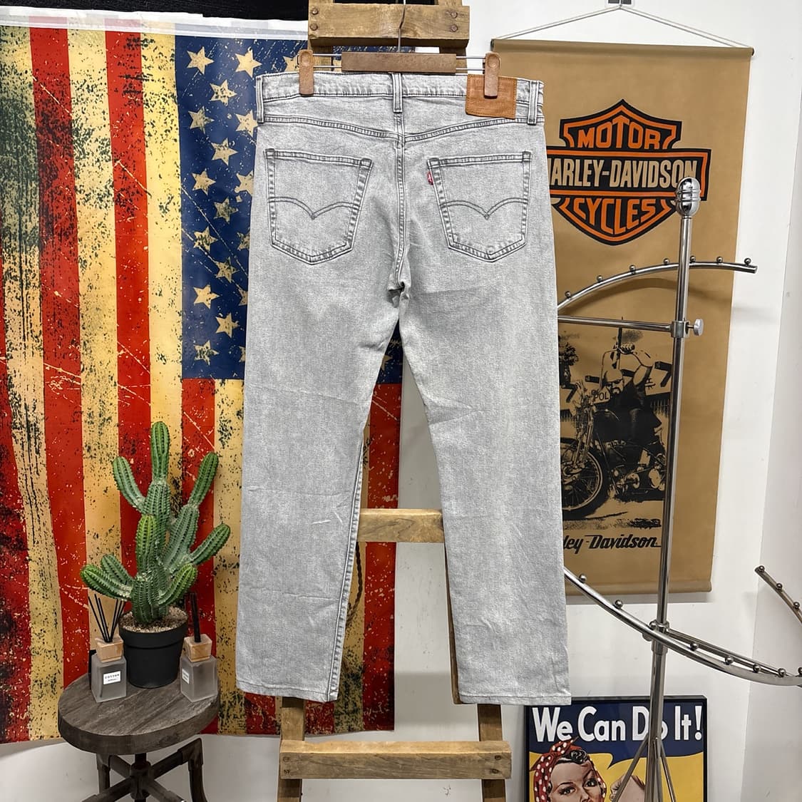 리바이스 502 그레이워시드 테이퍼드핏 데님팬츠 N907 상품이미지2