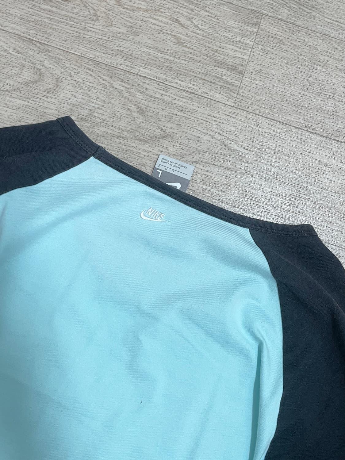 나이키 민트 나그랑 탑(희귀) 상품이미지4