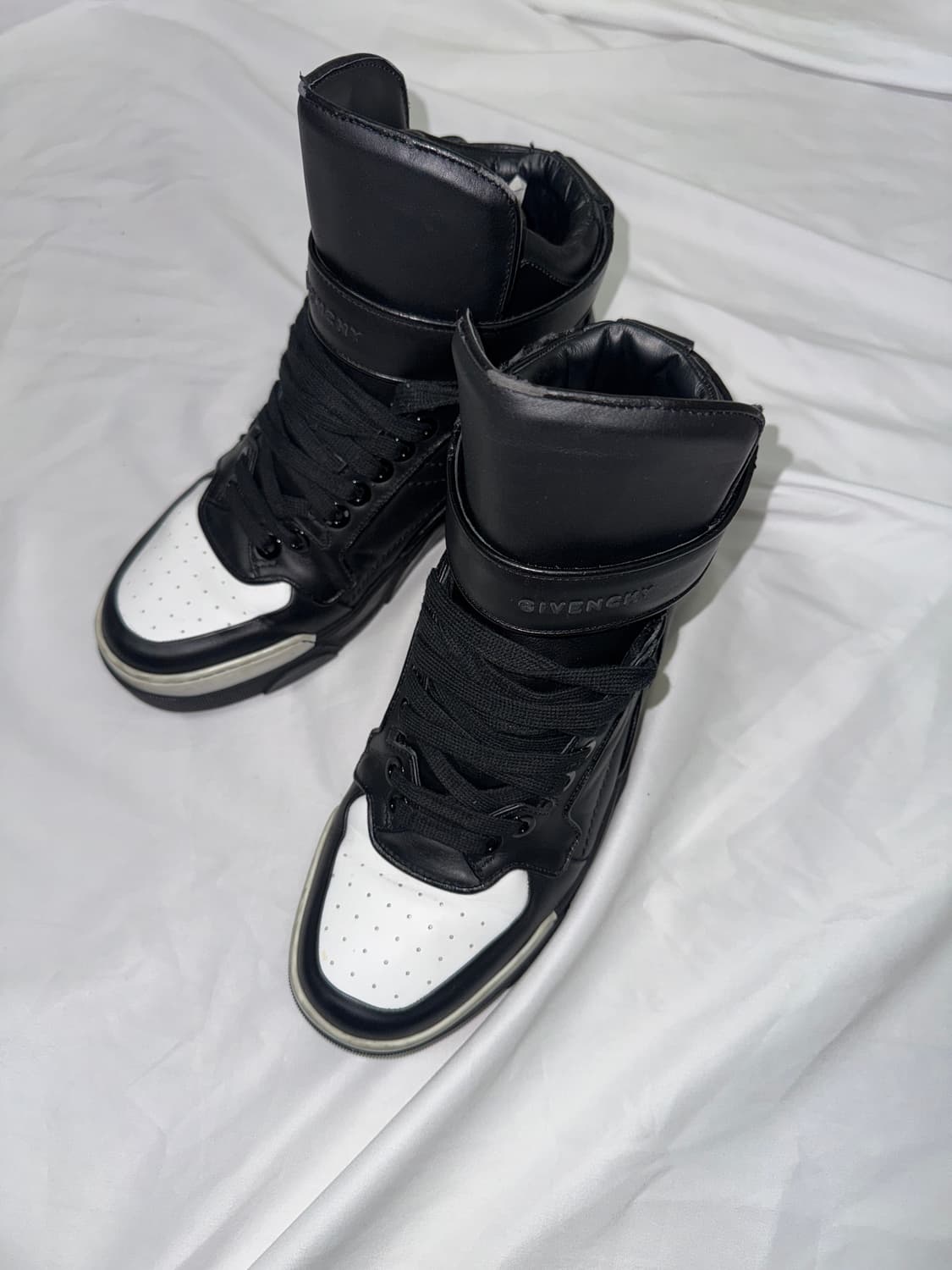 지방시 카프 스킨 타이슨 하이탑 상품이미지2