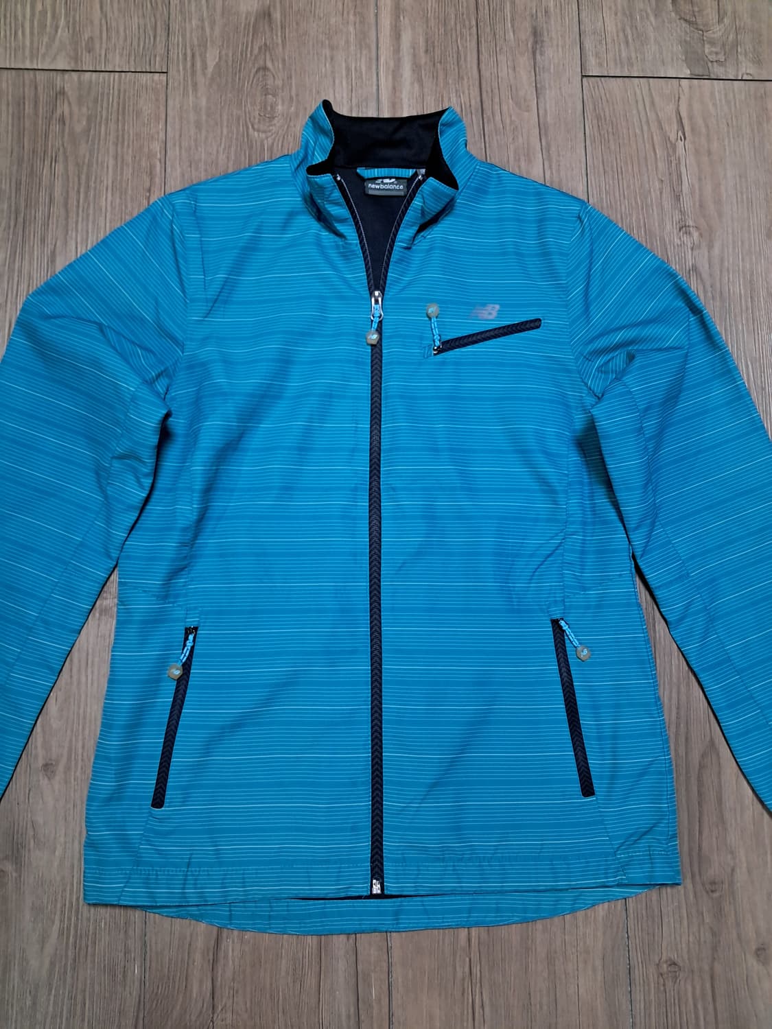 뉴발란스 여성 우븐 자켓 M 상품이미지1