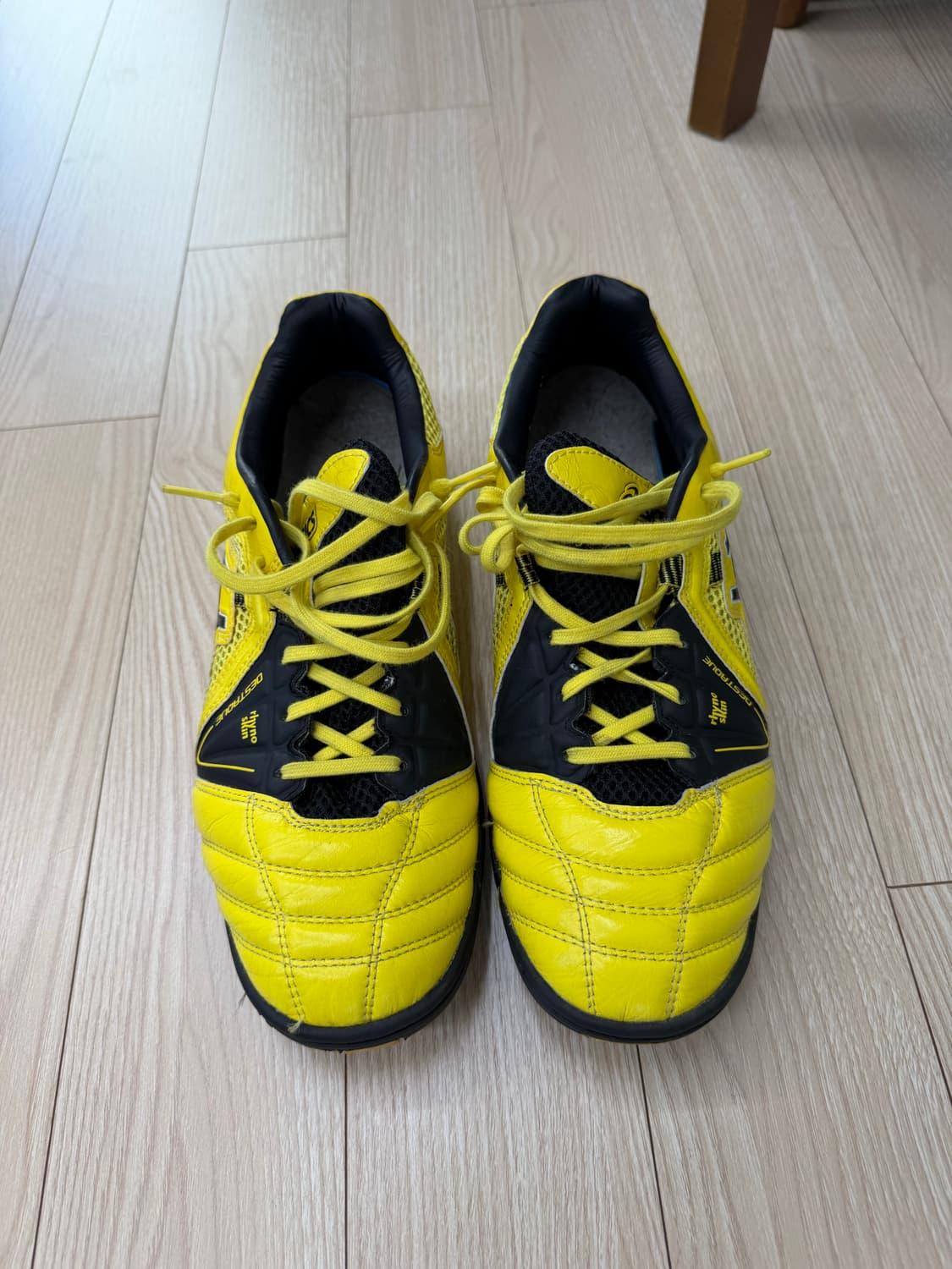 아식스 데스타키 5 270사이즈 판매합니다 상품이미지1