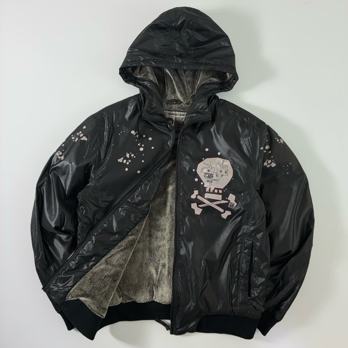 Levi's  리바이스 엔지니어드 진 스컬 페인팅 바람막이 점퍼 상품이미지1