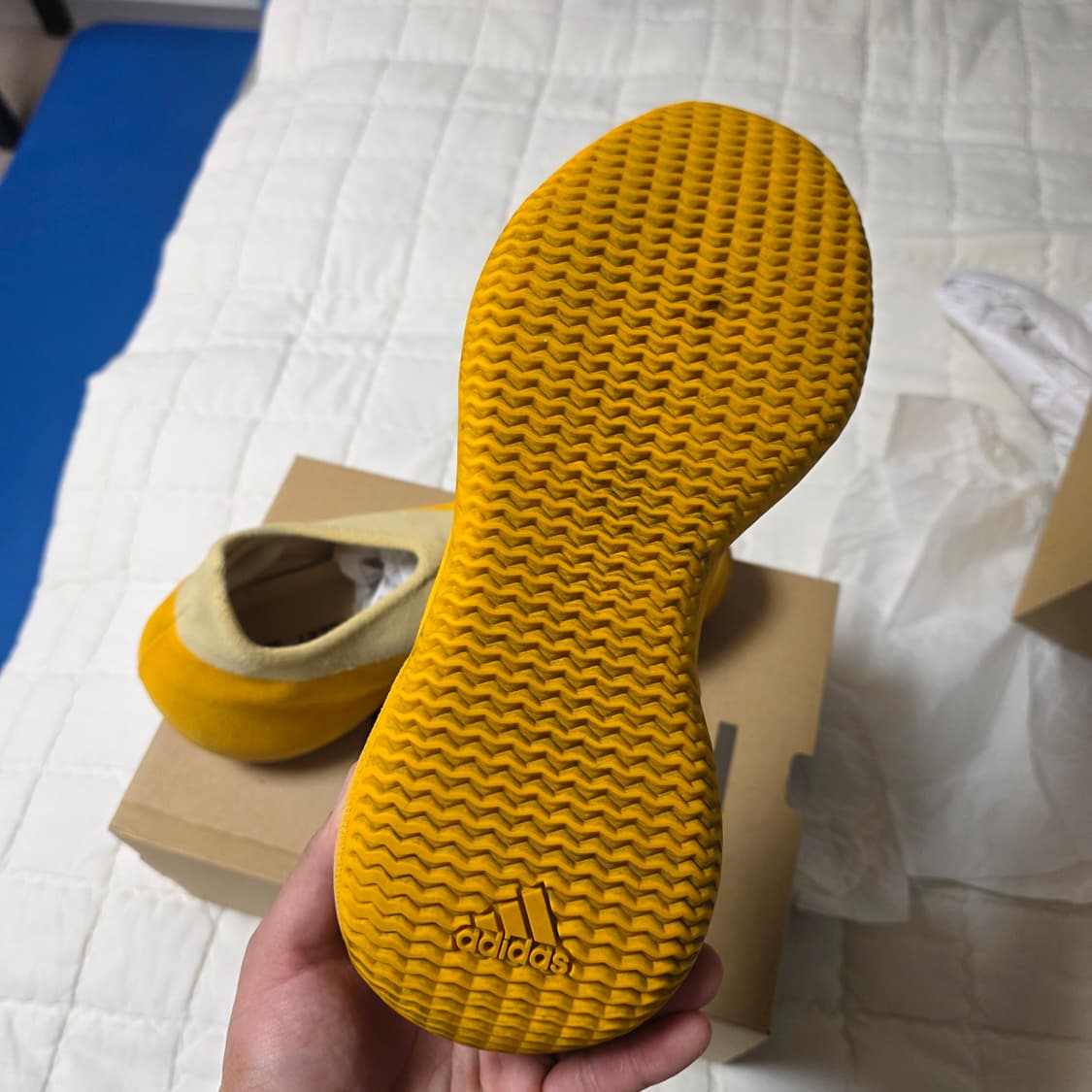 (중고) 아디다스 이지 니트 러너 설퍼 280사이즈 상품이미지6