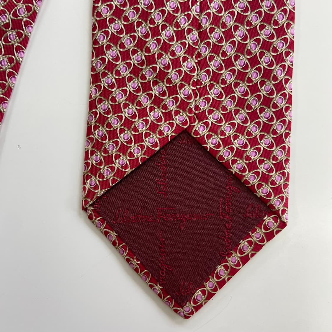 페레가모(Ferragamo) 모노그램 명품 정품  넥타이 상품이미지5