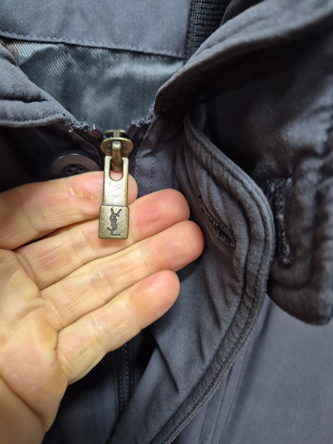 입생로랑 덕다운패딩자켓 상품이미지3