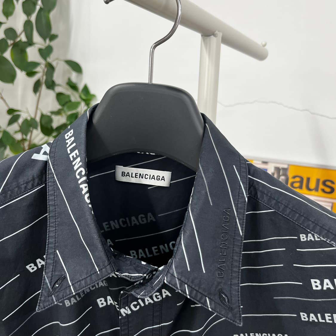 발렌시아가 멀티로고 반팔 셔츠 36 상품이미지3