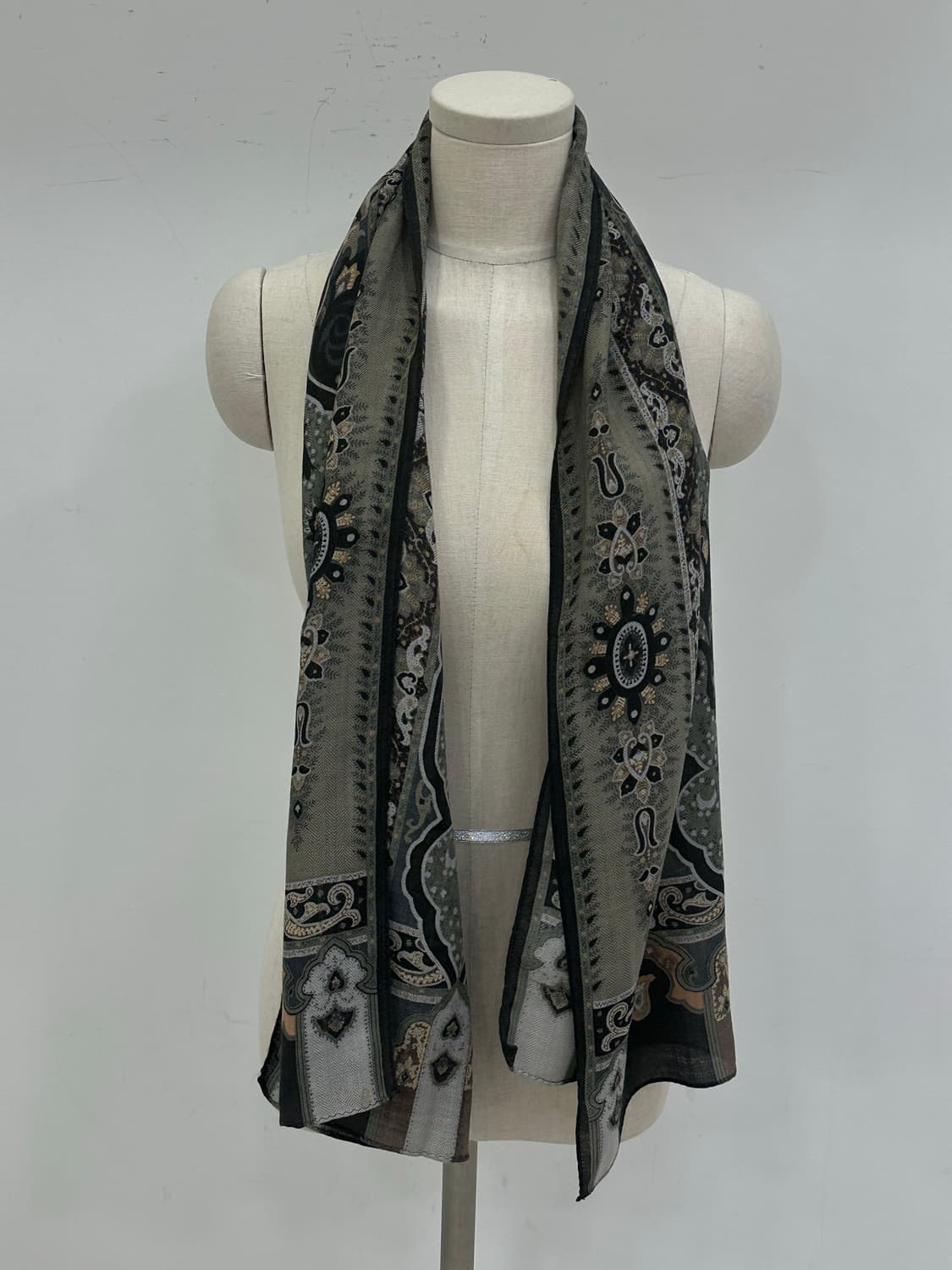 에트로 울 실크 머플러 상품이미지6