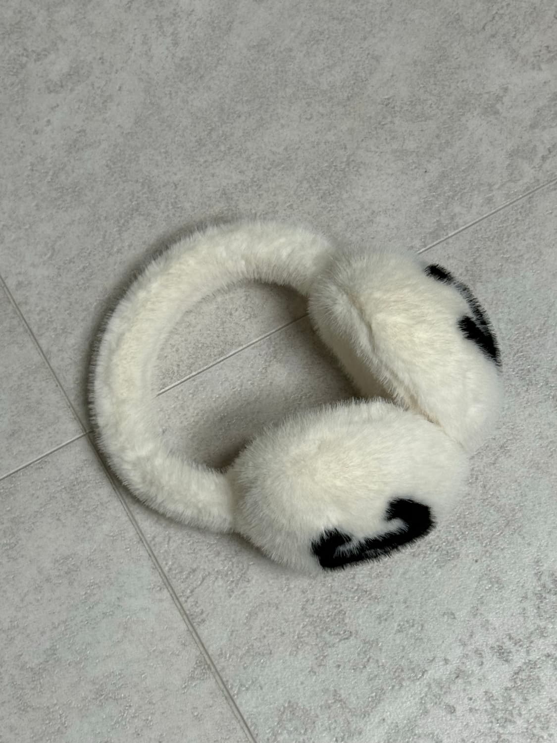 샤넬 귀마개 아이보리 상품이미지1