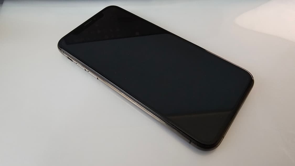 아이폰XS 512GB S급 배터리100% 무음카메라 3utools 인증 상품이미지2