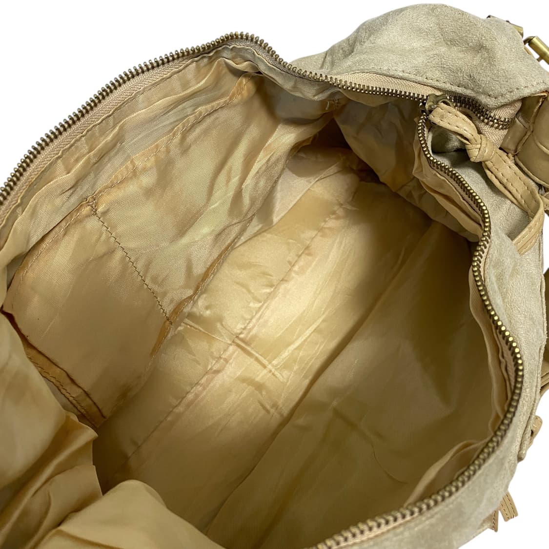 스웨이드 빅 포켓 크로스백 상품이미지8