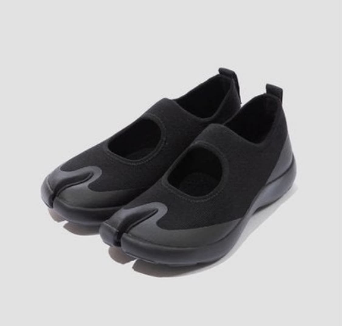 [230사이즈] 타비 샌들 블랙 - 24FW 상품이미지1