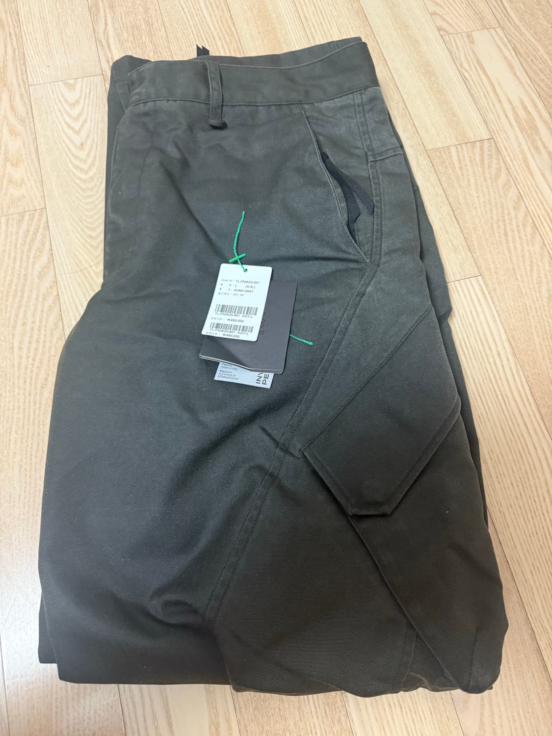 지용킴x코오롱 3D 카고 팬츠 xl사이즈팝니다.(카키그레이) 상품이미지5