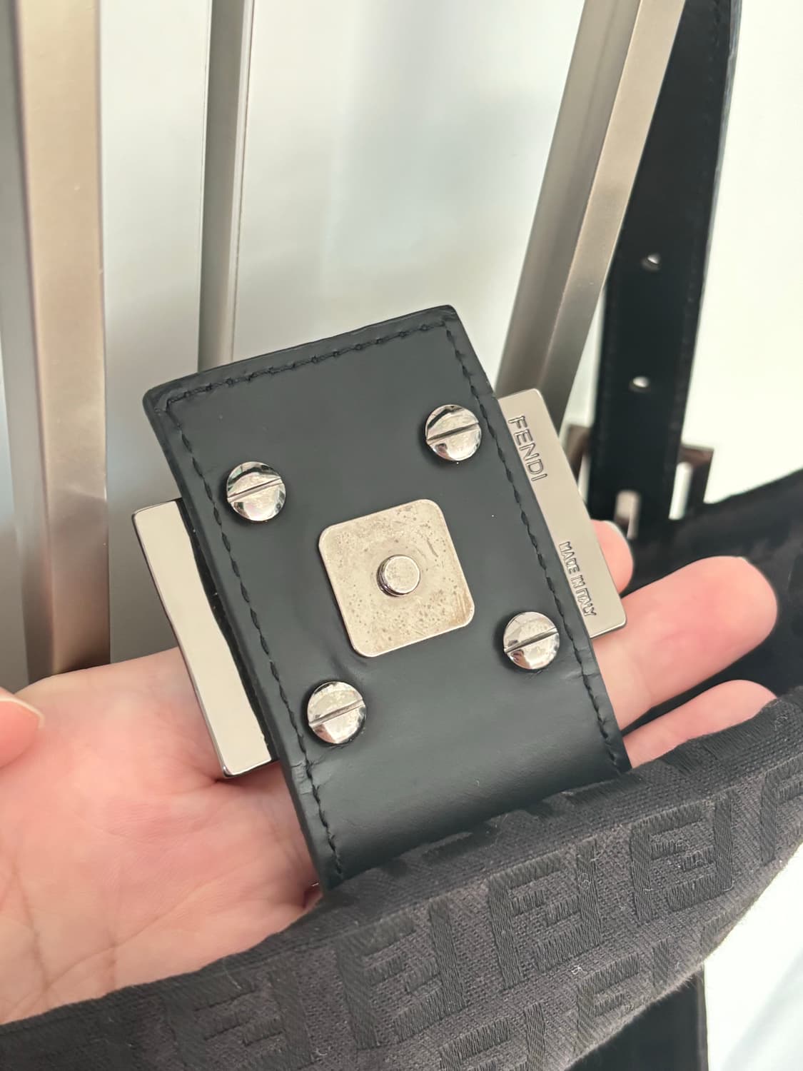 펜디 주카 맘마 바게트백 상품이미지6