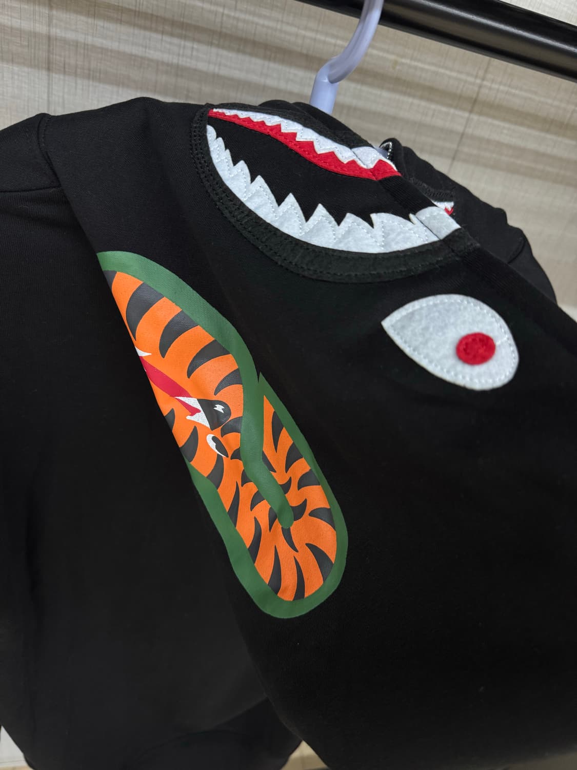 {새상품}베이프 샤크 후드집업 블랙 상품이미지4