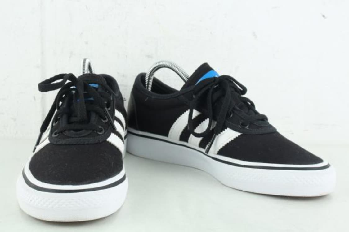 아디다스 스니커즈 상품이미지1