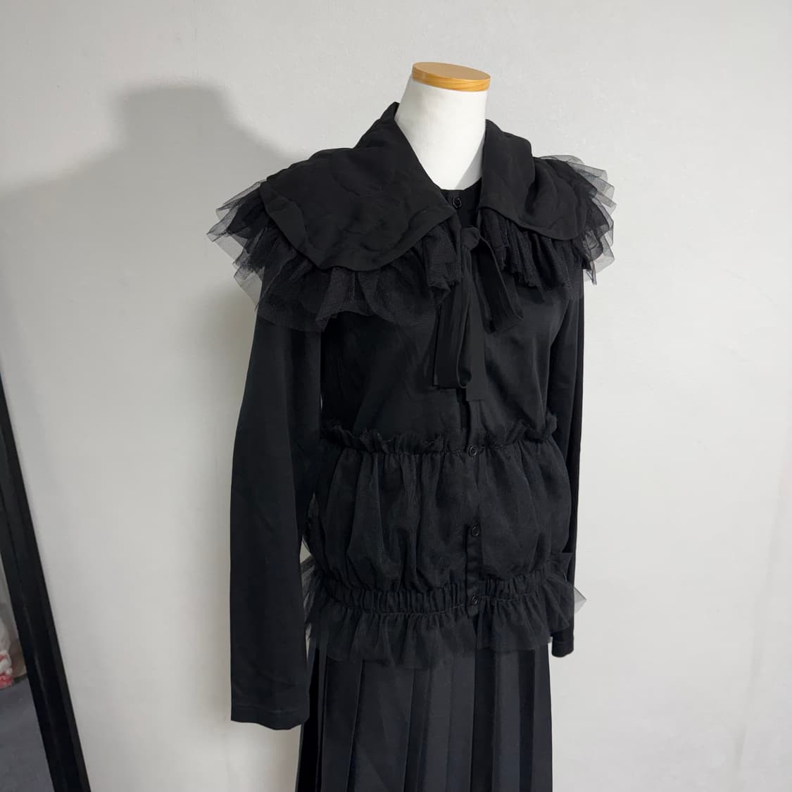 24aw 꼼데가르송 꼼데가르송 튤레이어드 츠케카라m 상품이미지3